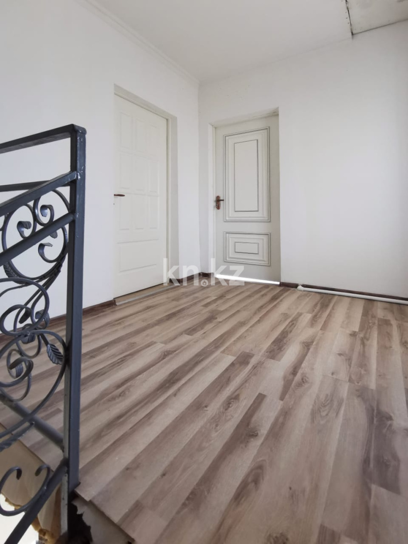 Продажа 4-комнатного дома, 140 м², Боралдай, улица Байзакова - Продажа домов, коттеджей в Алматинской области фото 12 из 25