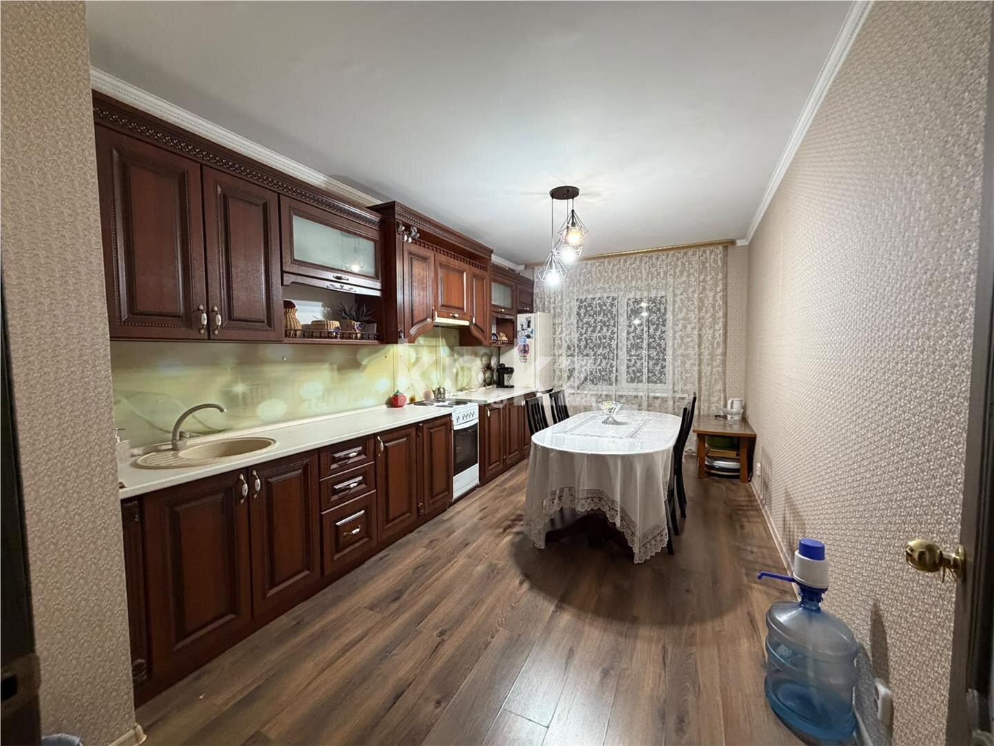 Продажа 2-комнатной квартиры, 79 м² в Караганде