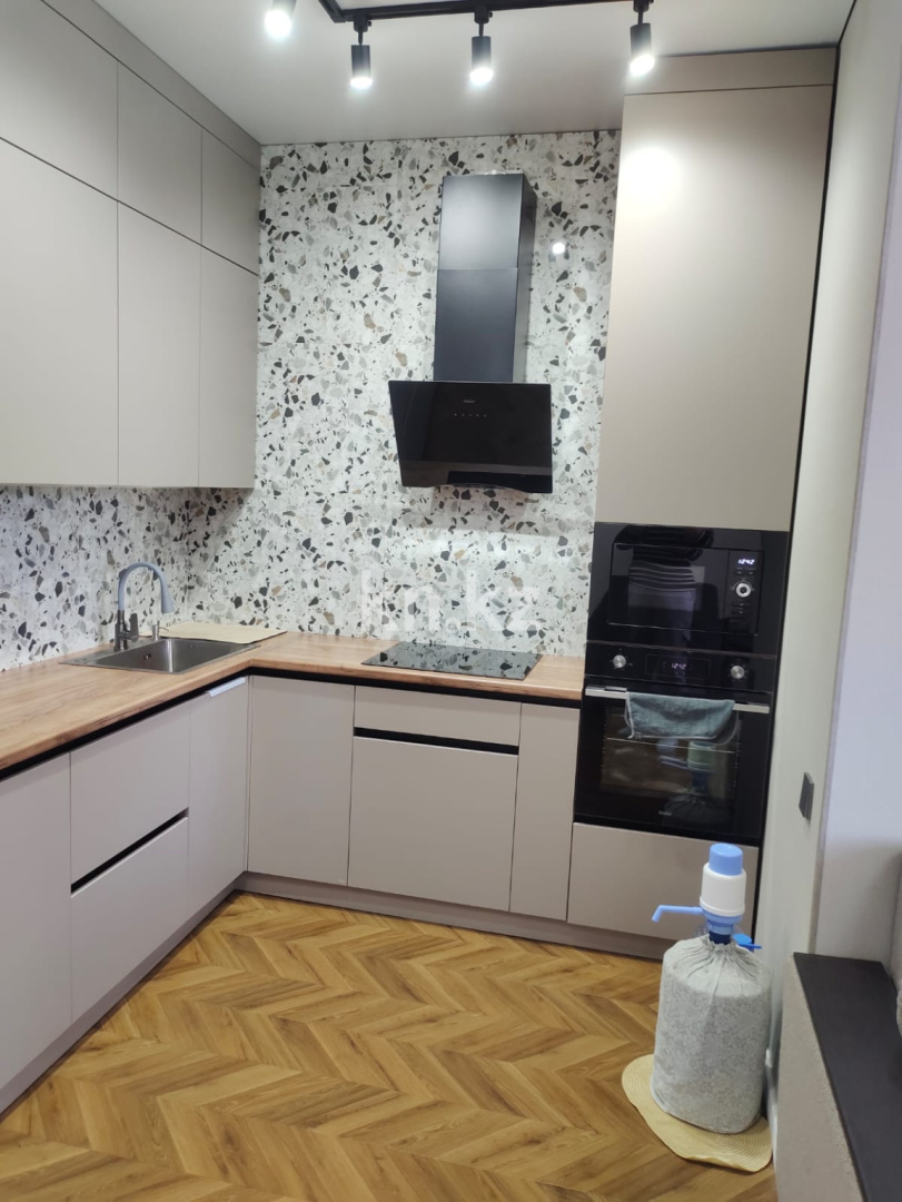 Продажа 3-комнатной квартиры, 82 м², 067 учетный квартал - Продажа  трехкомнатных квартир в Караганде с фото фото 3 из 13