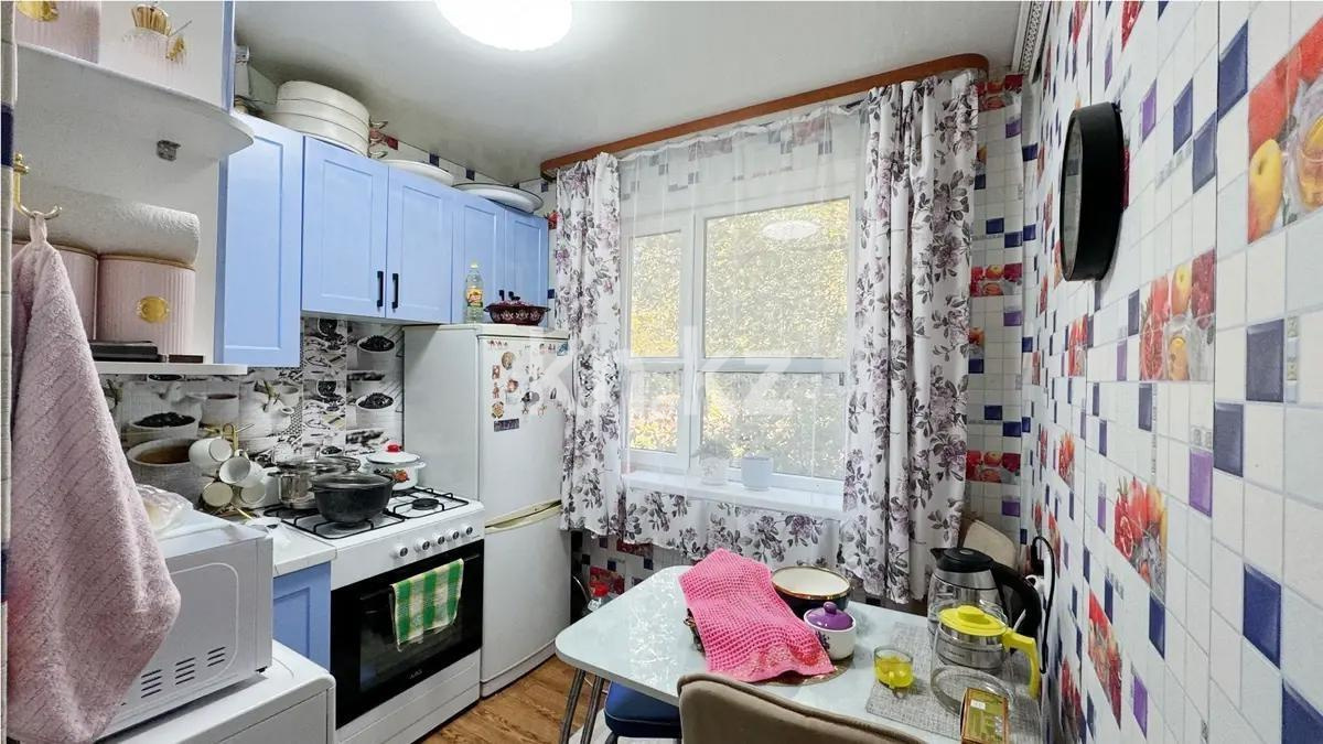 Продажа 3-комнатной квартиры, 56 м², ул. Абая, дом  42 - Продажа квартир в Темиртау без посредников фото 4 из 6