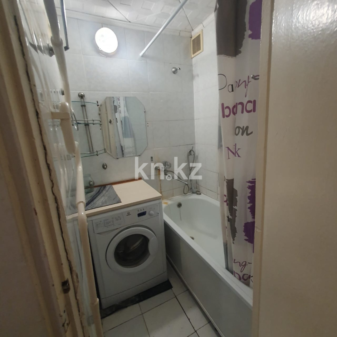 Продажа 3-комнатной квартиры, 49 м² - Продажа трехкомнатных квартир в Караганде - страница 2 фото 9 из 11