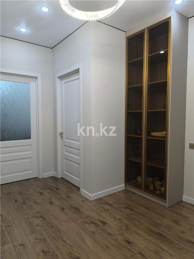 Продажа 3-комнатной квартиры, 85.6 м² в Астане - фото 12