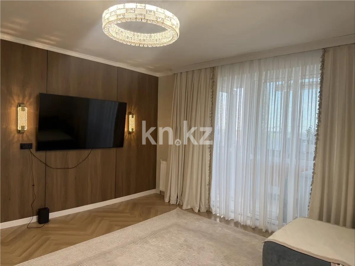 Продажа 2-комнатной квартиры, 65 м² в Алматы