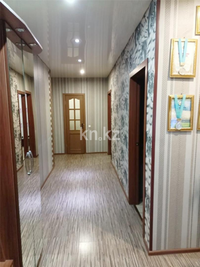 Продажа 3-комнатной квартиры, 95 м² - Продажа квартир в Караганде в Майкудуке фото 11 из 15