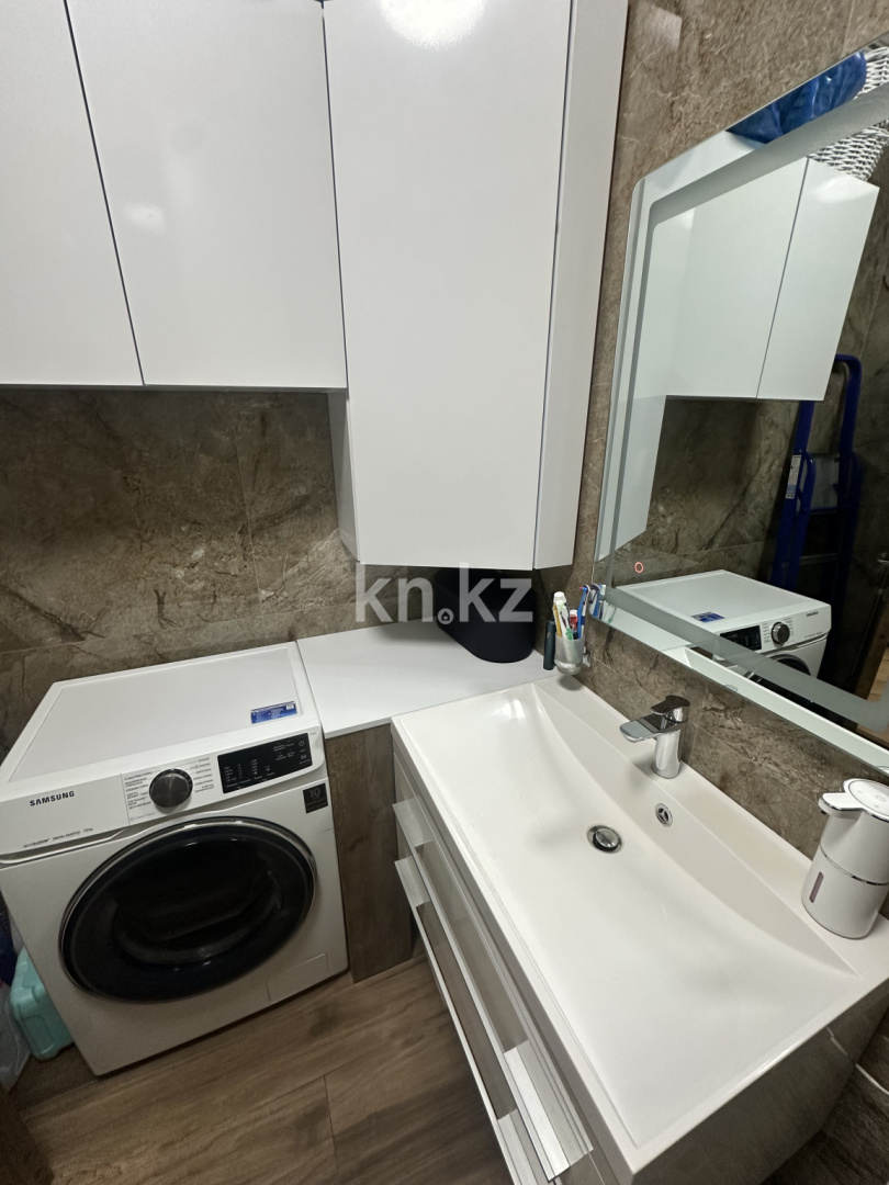 Продажа 2-комнатной квартиры, 44 м² - Продажа двухкомнатных квартир в Караганде - страница 2 фото 13 из 19