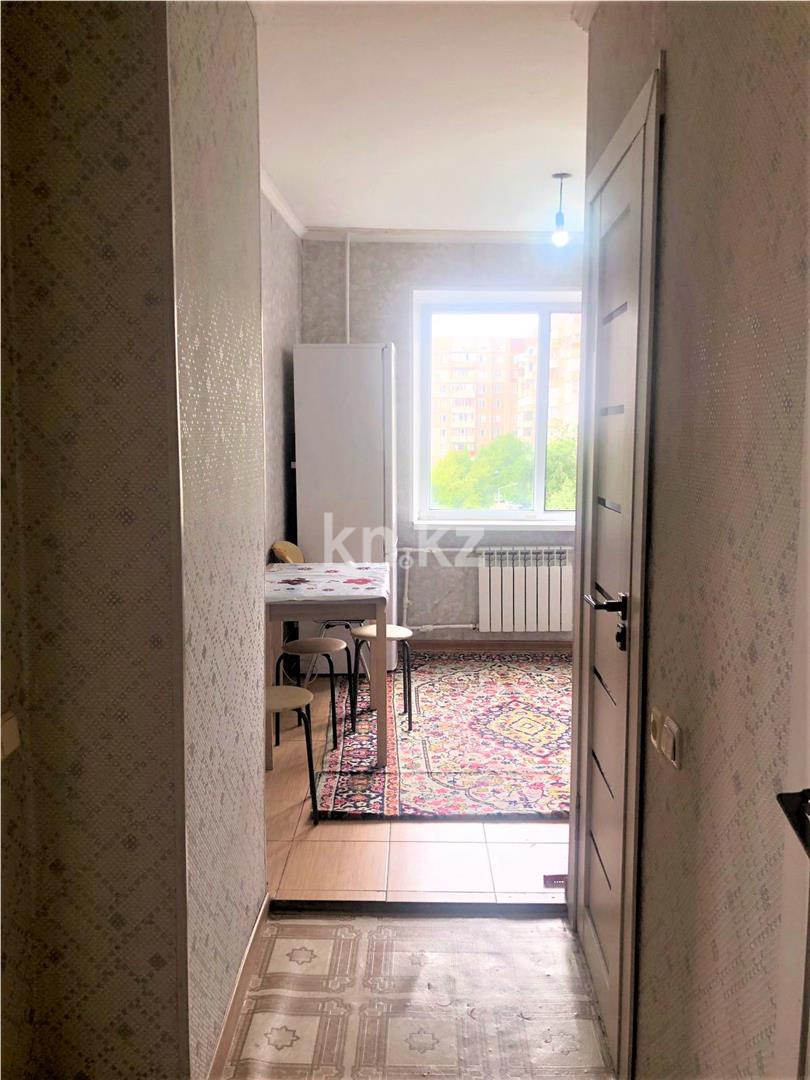 Продажа 1-комнатной квартиры, 36 м², мкр-н Гульдер-1, дом  15 в Караганде - фото 10