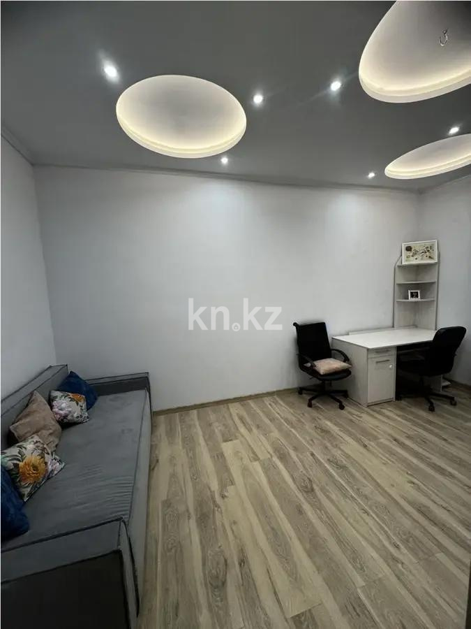 Продажа 2-комнатной квартиры, 70 м², пр. Аль-Фараби, дом  21 в Алматы - фото 3