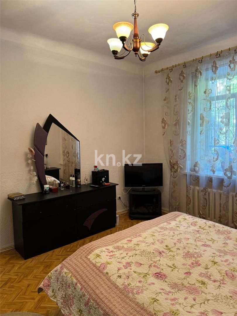 Продажа 4-комнатной квартиры, 79 м², ул. Лободы - Продажа  четырехкомнатных квартир в Караганде фото 6 из 19