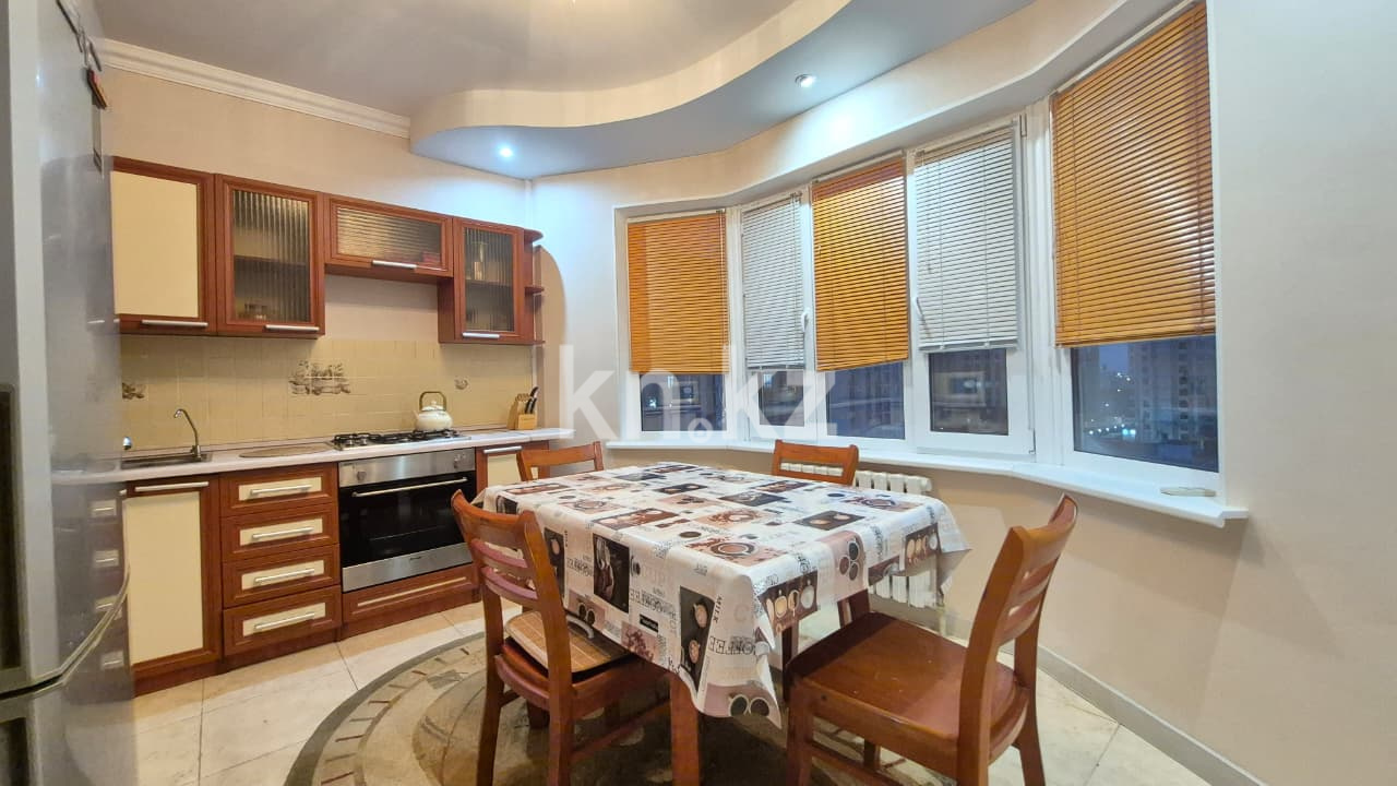 Аренда 2-комнатной квартиры, 70 м², мкр-н Сарыарка, дом  39 в Атырау - фото 6