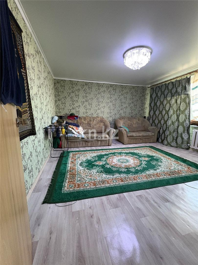 Продажа 6-комнатной квартиры, 96 м², мкр-н 9-й - Продажа  пятикомнатных квартир в Темиртау фото 1 из 12