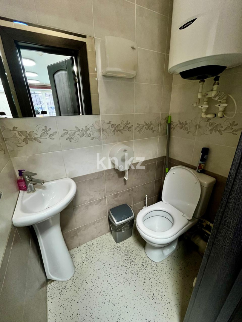 Продажа помещения, 104 м² - Продажа офисных и торговых помещений в Караганде фото 14 из 15