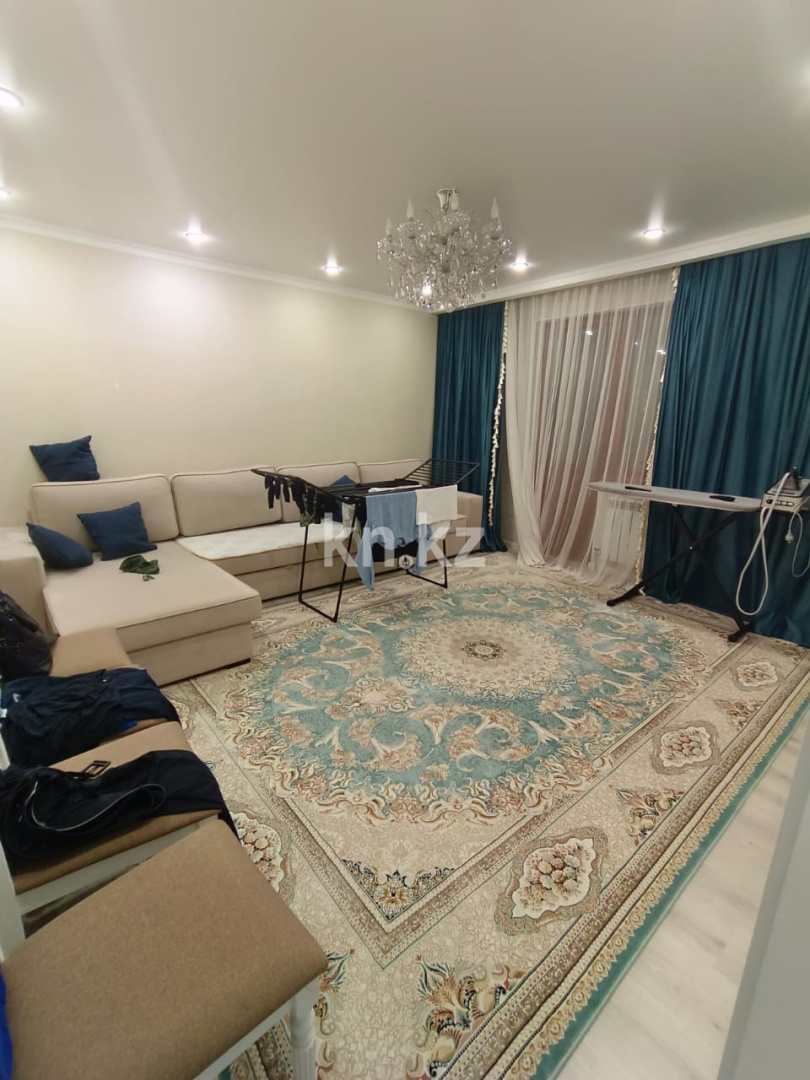 Продажа 2-комнатной квартиры, 67 м², ул. Жандосова, дом  150 - Продажа  двухкомнатных квартир в Алматы фото 2 из 10