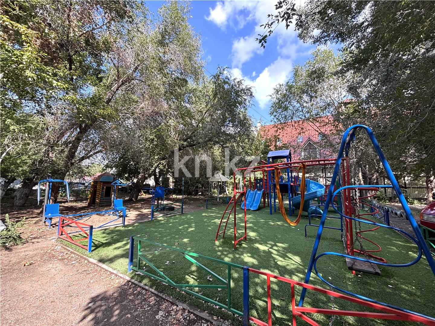 Продажа 3-комнатной квартиры, 62 м², ул. Аманжолова, дом  8 в Караганде - фото 11