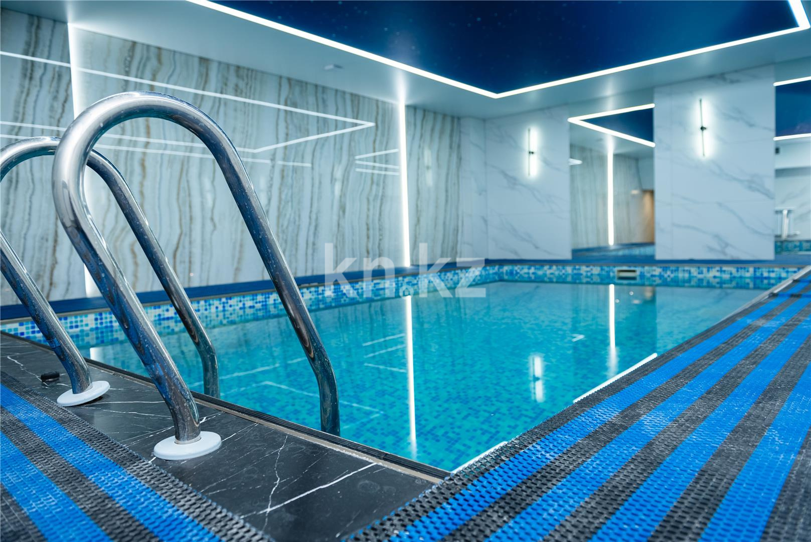 Продажа 6-комнатной квартиры, 345 м², ул. Муканова, дом  53 - Продажа  пятикомнатных квартир в Караганде фото 45 из 58