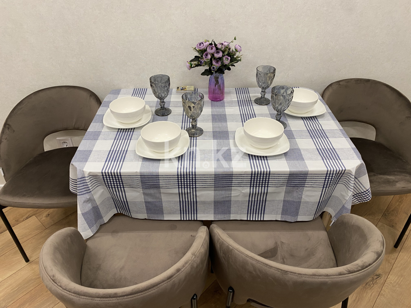 Аренда 2-комнатной квартиры посуточно, 80 м², ул. Керей, Жанибек хандар, дом  12/1 - Аренда квартир посуточно в Астане с фото фото 11 из 22