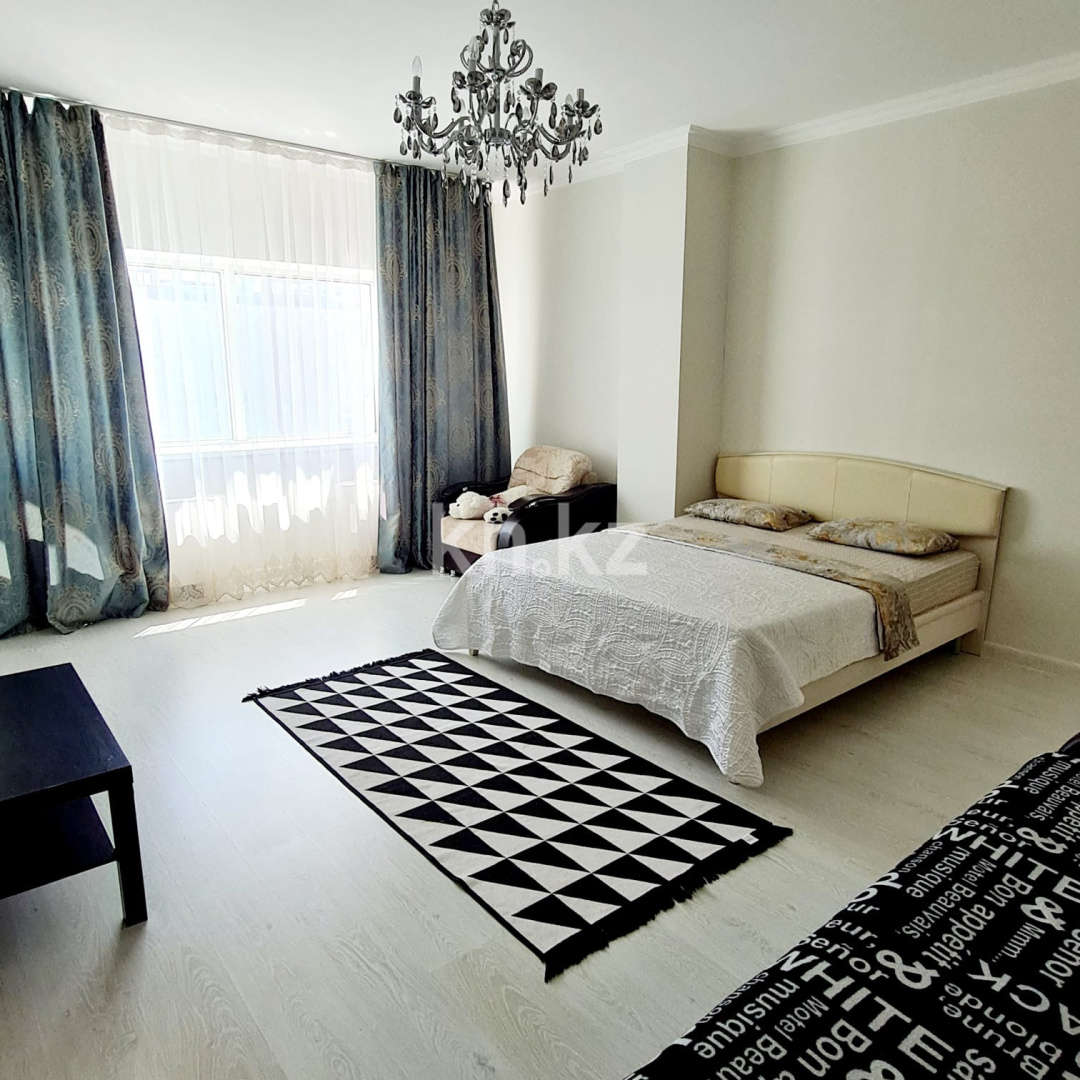 Аренда 2-комнатной квартиры посуточно, 86 м², ул. Достык, дом  5 - ул. Сауран - Аренда квартир посуточно в Астане без посредников фото 21 из 22