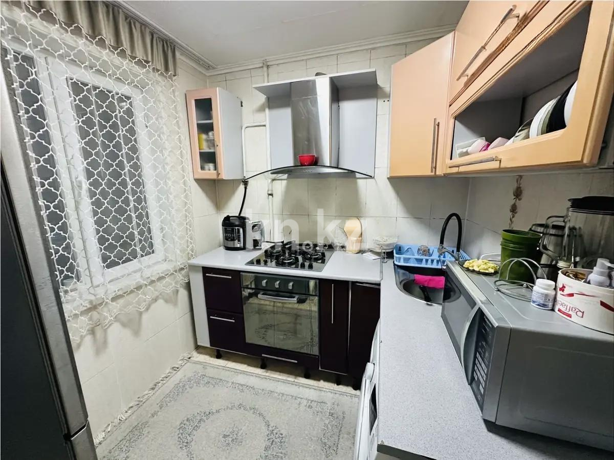 Продажа 3-комнатной квартиры, 59 м², 3 мкр., дом  30 - Продажа  трехкомнатных квартир в Алматы без посредников фото 4 из 5