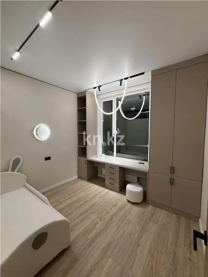 Продажа 4-комнатной квартиры, 68.5 м², ул. Култегин, дом  4а в Астане - фото 2