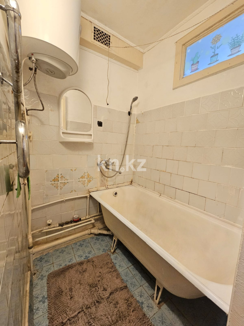 Продажа 2-комнатной квартиры, 44.4 м², ул. Муканова, дом  8 в Караганде - фото 11