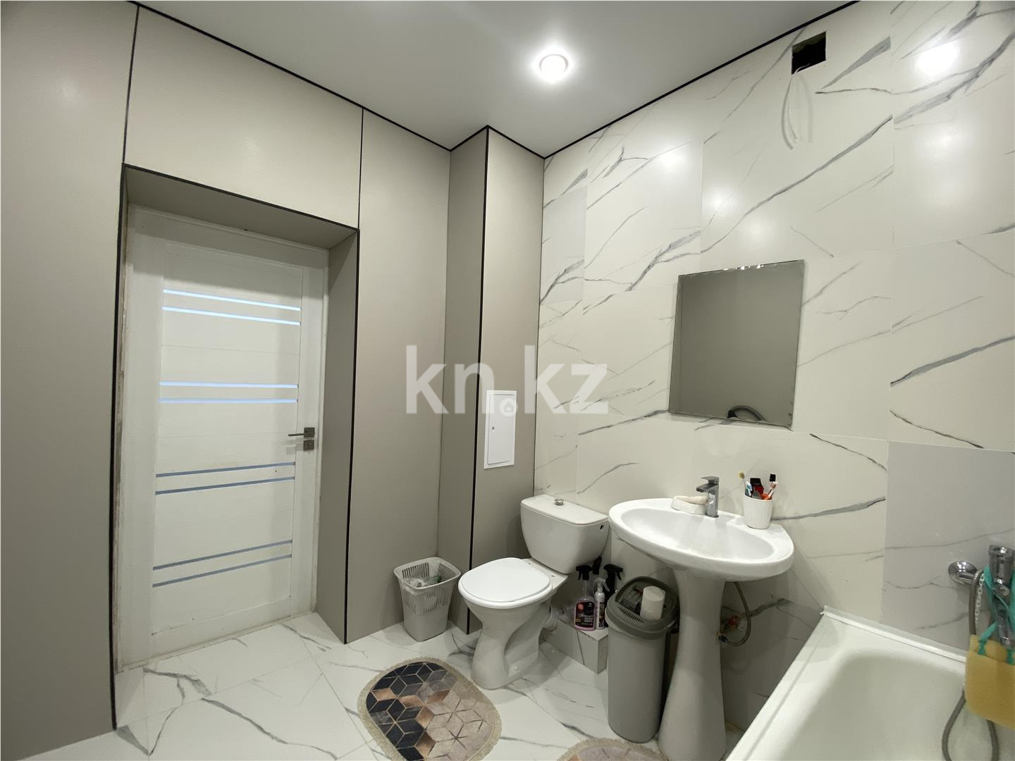 Продажа 2-комнатной квартиры, 64.8 м², ул. Куйши Дина в Астане