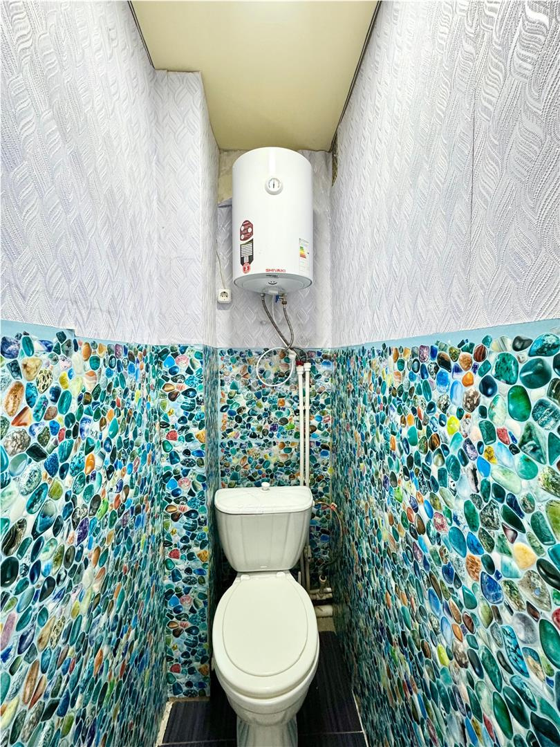 Продажа 2-комнатной квартиры, 48 м², мкр-н 16, дом  17 в Караганде - фото 6