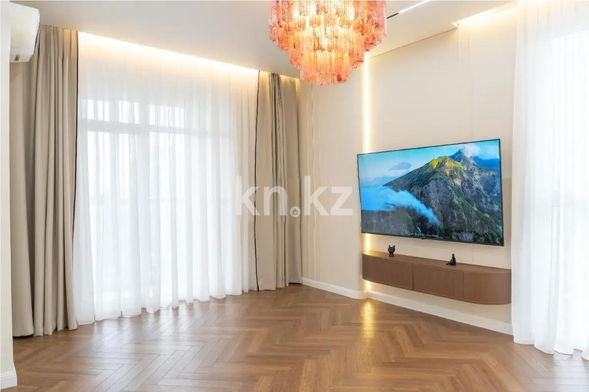 Продажа 2-комнатной квартиры, 70 м² в Астане