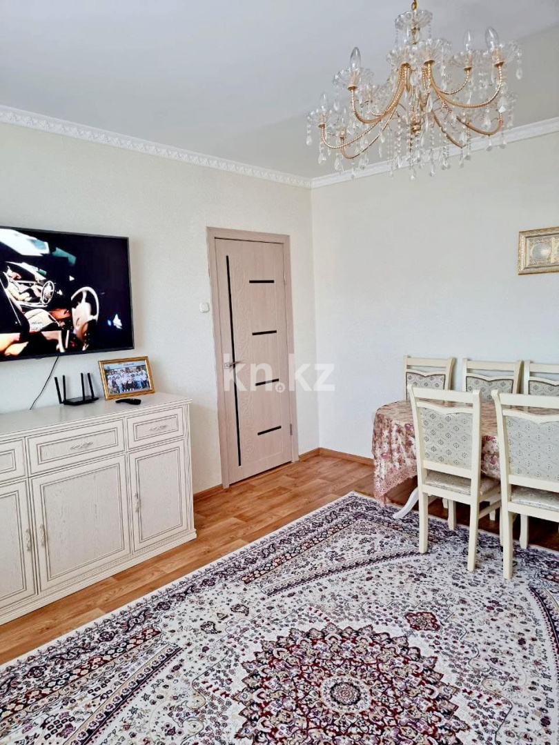 Продажа 3-комнатной квартиры, 65 м², мкр-н Гульдер-1 - Продажа квартир в Караганде фото 1 из 10