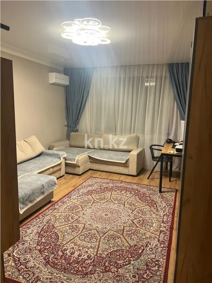 Продажа 2-комнатной квартиры, 78.8 м², мкр-н Аксай-1а, дом  28б в Алматы - фото 2