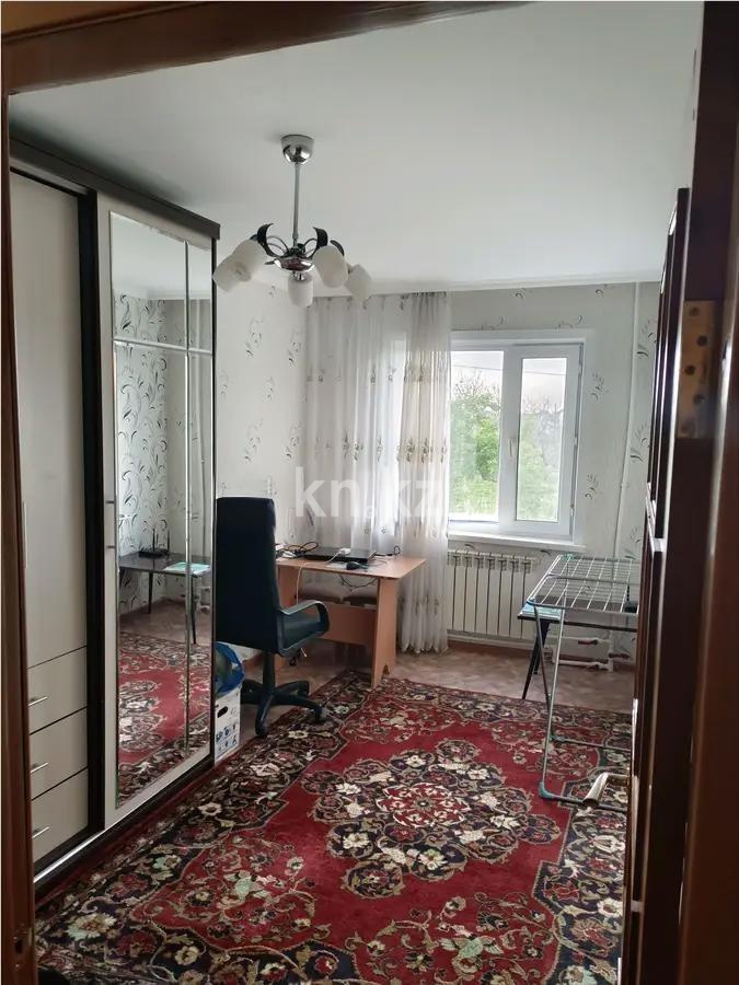 Продажа 4-комнатной квартиры, 75 м², ул. Рыскулова, дом  23 - Продажа  четырехкомнатных квартир в Караганде фото 2 из 5