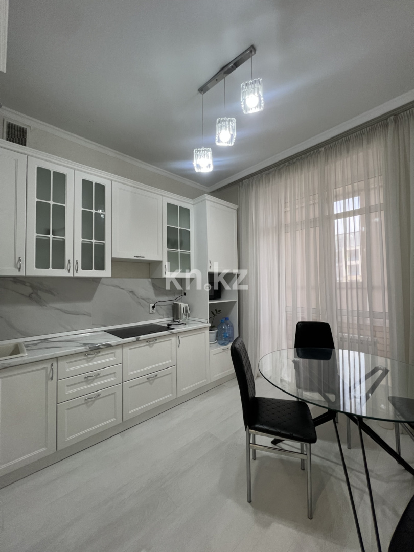 Аренда 1-комнатной квартиры, 39 м² - Аренда квартир помесячно в Казахстане - страница 3 фото 1 из 10