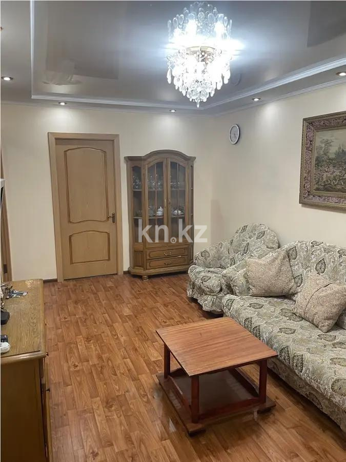 Продажа 3-комнатной квартиры, 58 м², ул. Тургута Озала, дом  242 в Алматы - фото 2