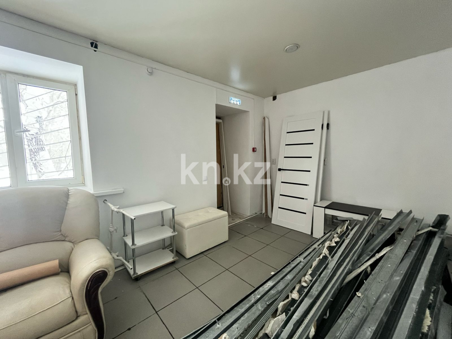 Продажа помещения, 137 м² - Продажа офисных и торговых помещений в Караганде с фото - страница 2 фото 7 из 14