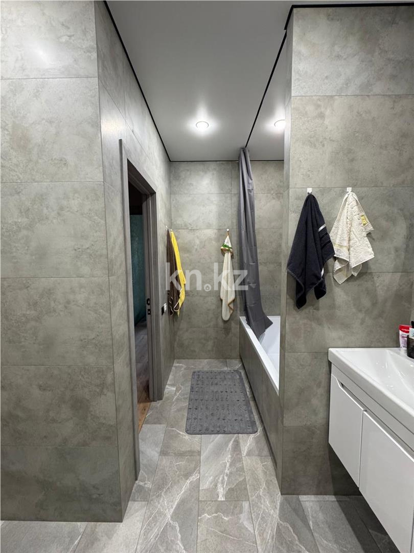 Продажа 3-комнатной квартиры, 83 м², ул. Байтурсынова в Темиртау - фото 17