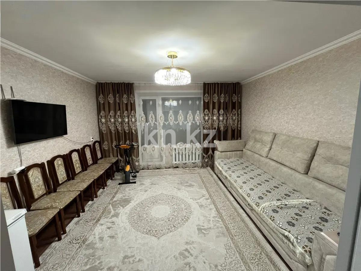 Продажа 3-комнатной квартиры, 65 м², мкр-н 19, дом  75 - Продажа  трехкомнатных квартир в Караганде фото 1 из 7