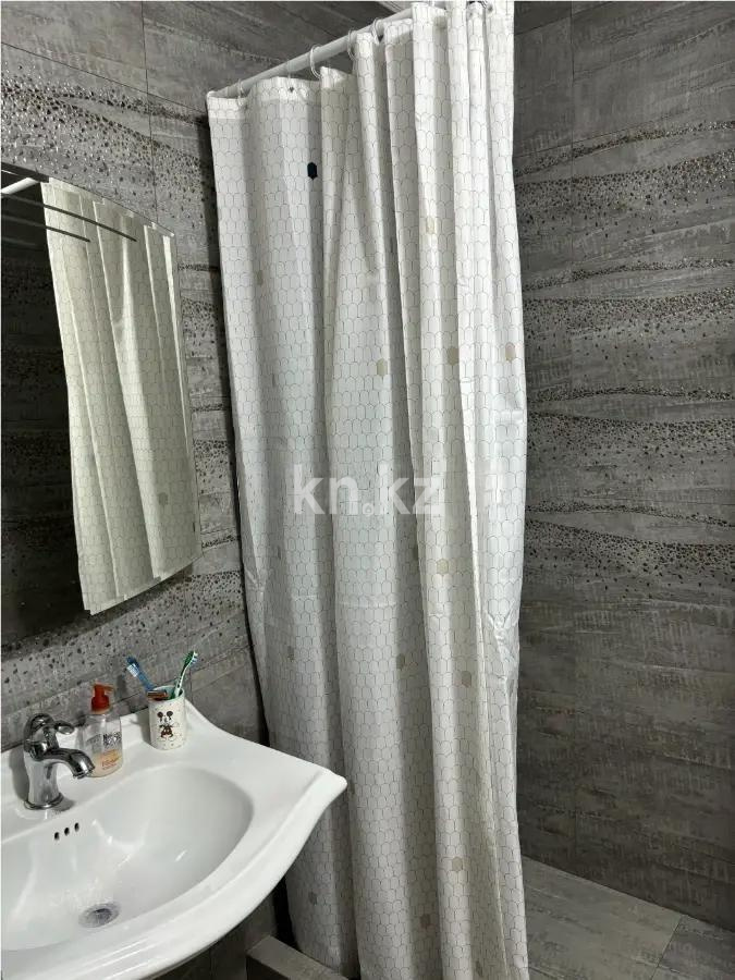 Продажа 4-комнатной квартиры, 161 м², ул. Ходжанова, дом  81 в Алматы - фото 7