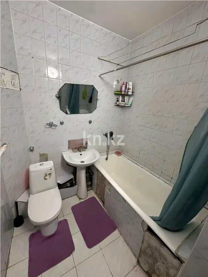 Продажа 1-комнатной квартиры, 40 м², мкр. Аксай-2, дом  52 - Продажа квартир в Алматы фото 3 из 3