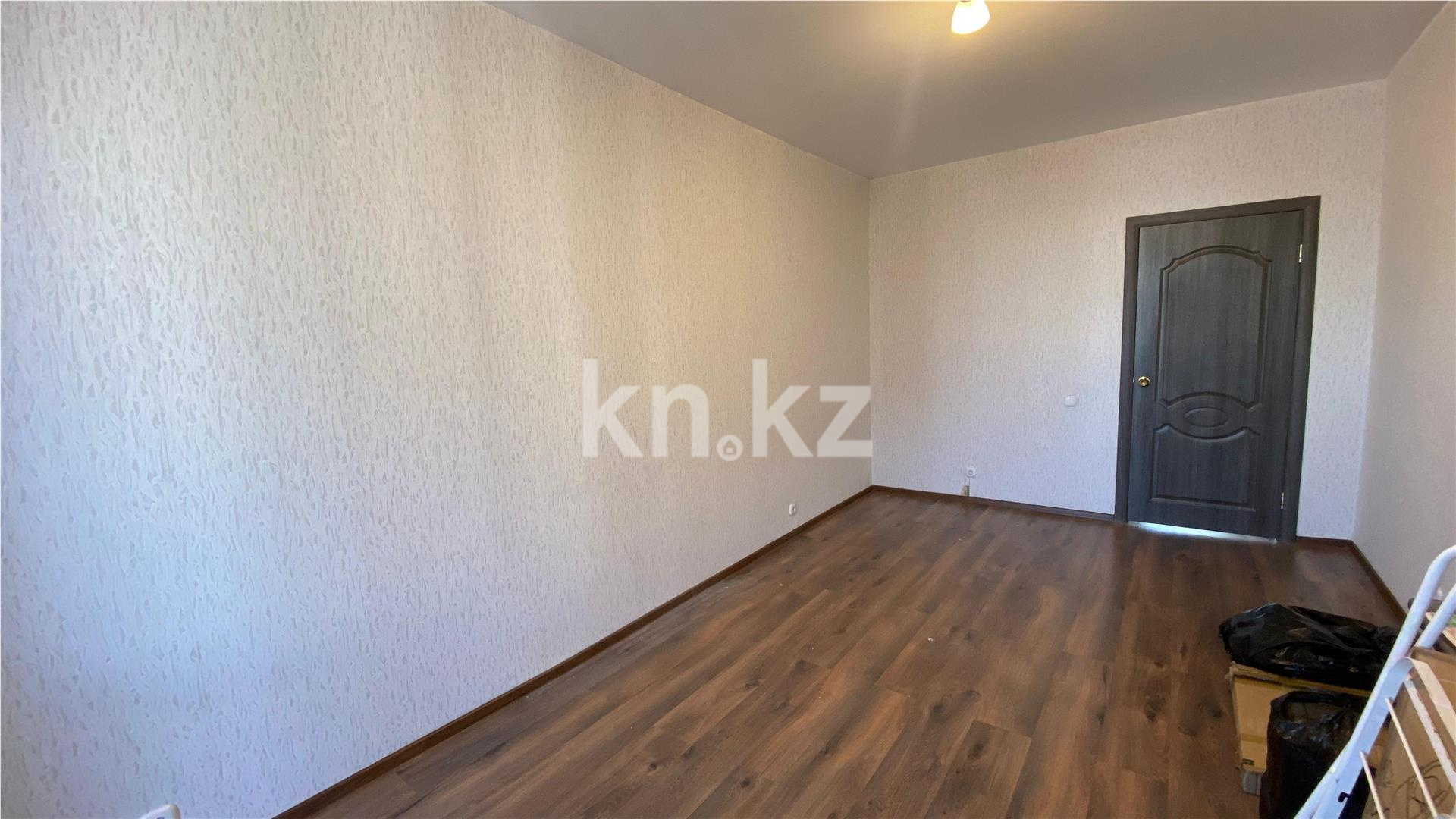 Продажа 3-комнатной квартиры, 91 м², пр. Шахтеров - Продажа  трехкомнатных квартир в Караганде фото 3 из 15