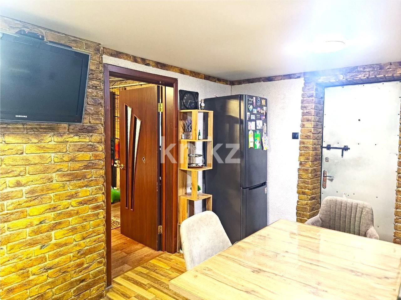 Продажа 3-комнатного дома, 70 м², ул. Учительская - Продажа домов, коттеджей в Караганде с фото фото 8 из 19