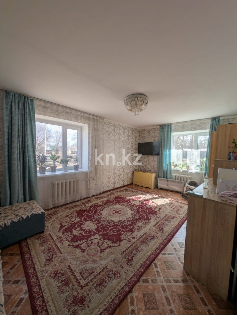 Продажа 2-комнатной квартиры, 46.2 м² - Продажа квартир в кирпичном доме в Уральске фото 2 из 19