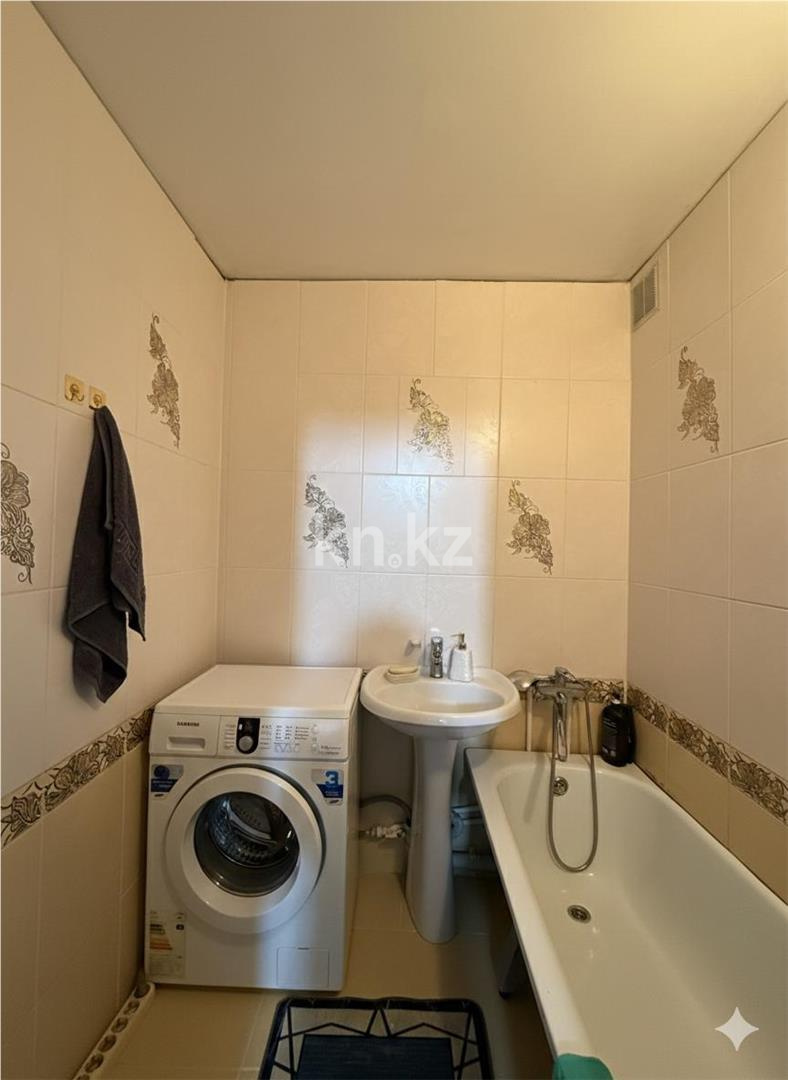 Продажа 3-комнатной квартиры, 69 м² - Продажа квартир в Караганде - страница 14 фото 9 из 13