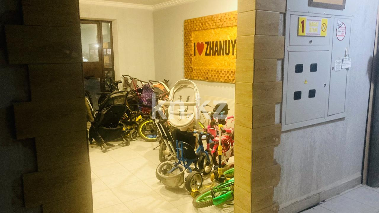 Продажа 3-комнатной квартиры, 84 м², ул. Сатыбалдина - Продажа  трехкомнатных квартир в Караганде фото 21 из 26