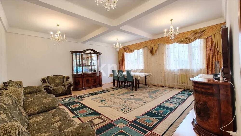 Продажа 4-комнатной квартиры, 143 м² в Астане