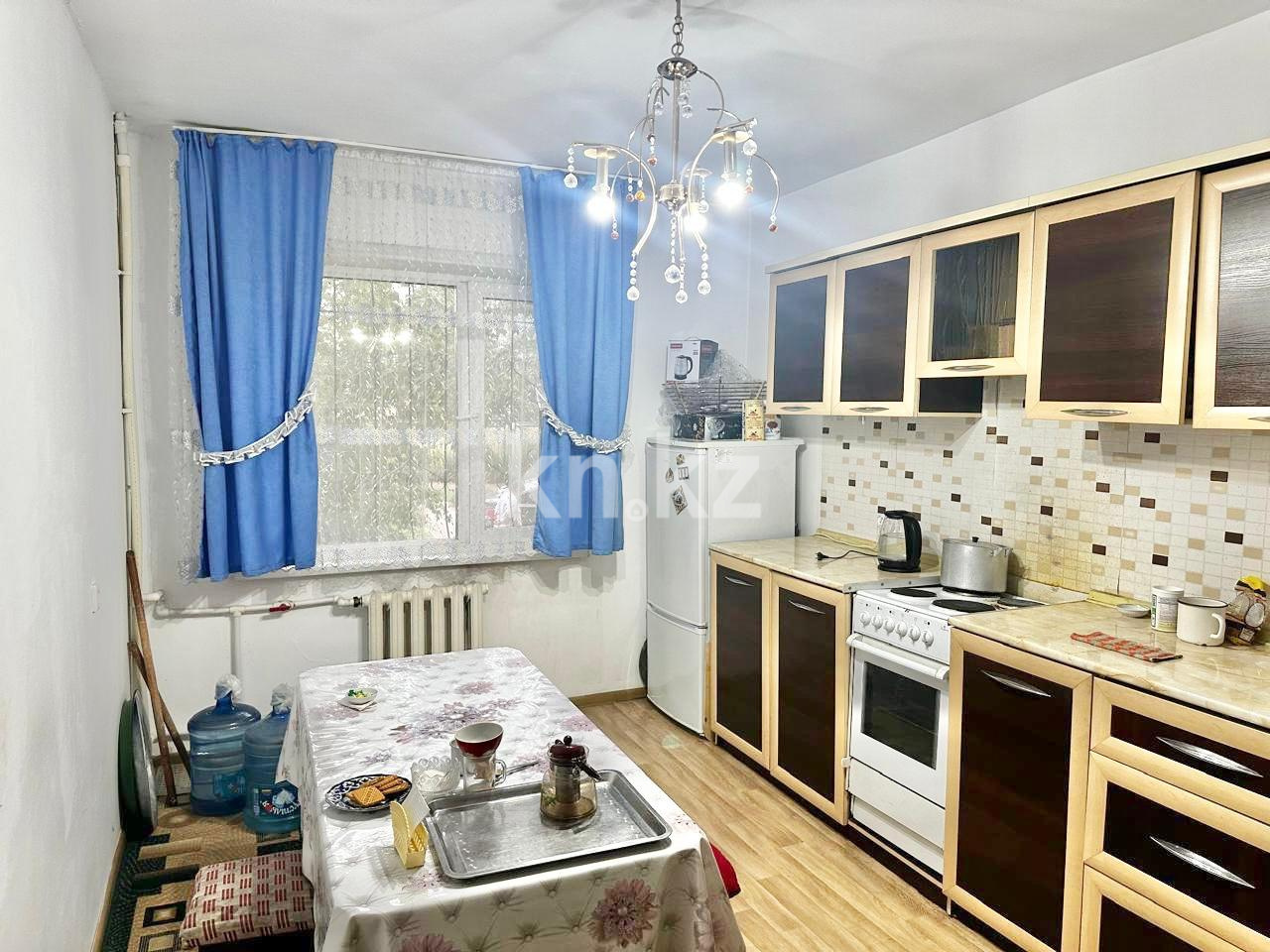 Продажа 3-комнатной квартиры, 94 м², мкр-н Голубые Пруды в Караганде - фото 7