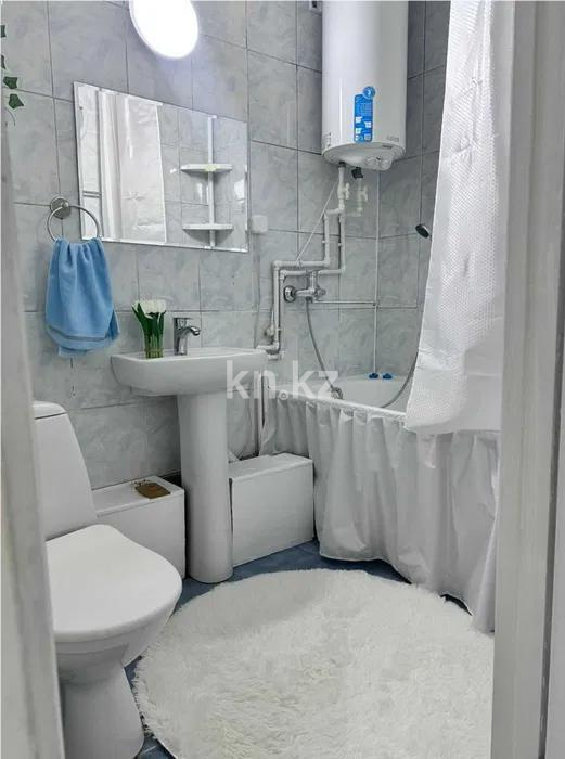 Продажа 3-комнатной квартиры, 63 м², 19 мкр., дом  47 - Продажа квартир в Караганде без посредников фото 5 из 6