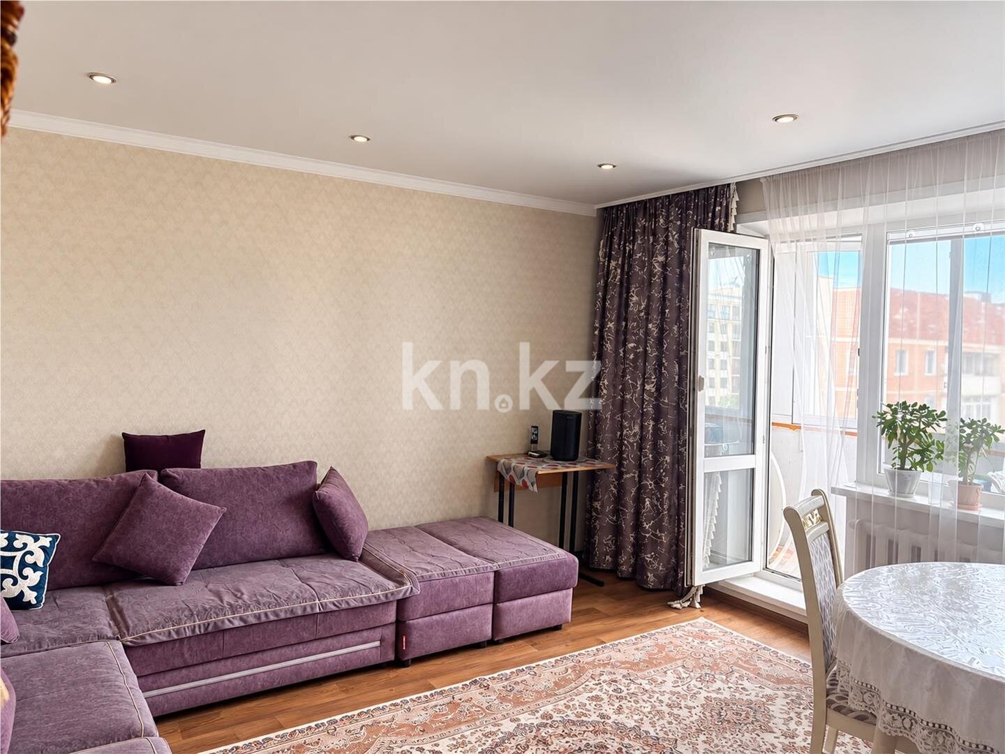 Продажа 3-комнатной квартиры, 64 м² в Караганде