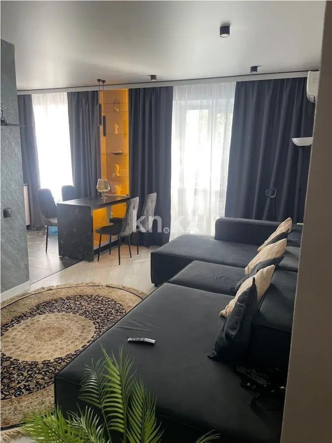 Продажа 3-комнатной квартиры, 60 м², ул. Газалиева, дом  7 - Продажа  трехкомнатных квартир в Караганде фото 1 из 8