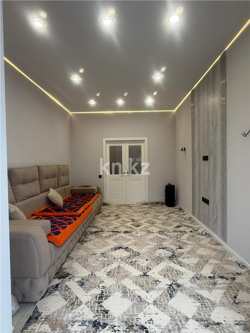 Продажа 2-комнатной квартиры, 68 м², 067 учетный квартал - Продажа квартир в Караганде фото 2 из 10