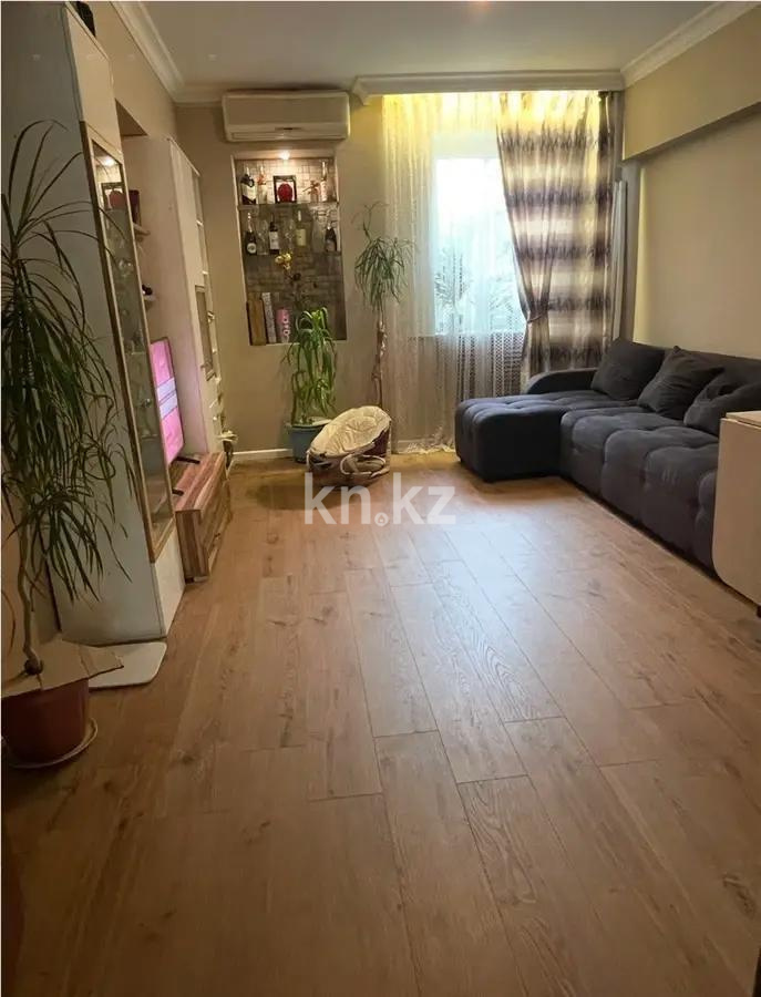 Продажа 3-комнатной квартиры, 70 м², ул. Нурмакова, дом  81 - Продажа  трехкомнатных квартир в Алматы с фото фото 1 из 7