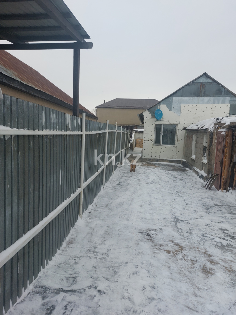 Продажа 3-комнатного дома, 80 м² - Продажа домов, коттеджей в Караганде - страница 4 фото 1 из 6