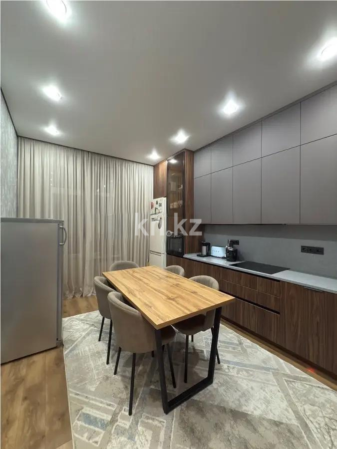 Продажа 3-комнатной квартиры, 96 м², ул. Байтурсынова, дом  8 в Астане - фото 4